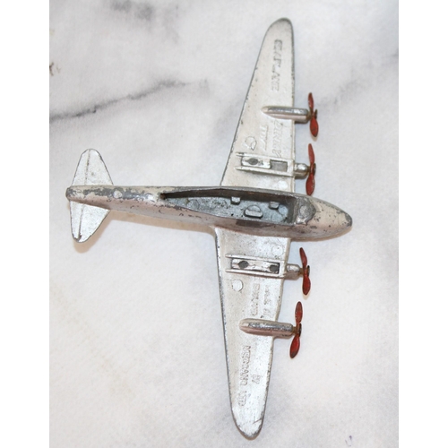 573 - Dinky Military 
Plus Aircraft