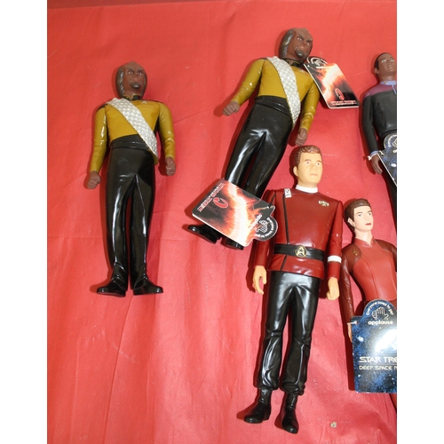 590 - Star Trek Figures With Tags - One Without Tag