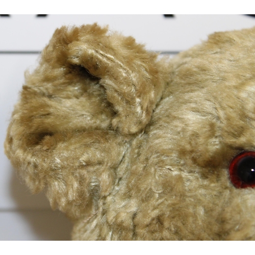 595 - Vintage Teddy Bear - Believed to be Steiff
Height 49cm