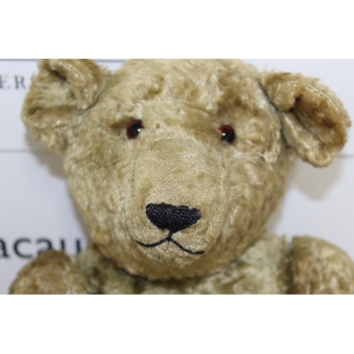 595 - Vintage Teddy Bear - Believed to be Steiff
Height 49cm