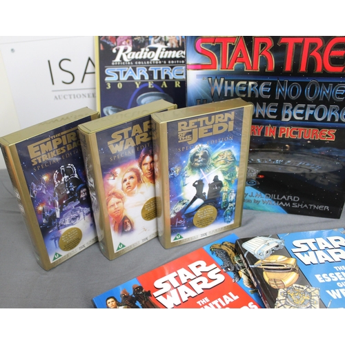 602 - Star Wars Collectable Items Inc-
VHS Video's
Books
Lego Star Wars Alarm Clock (Untested)