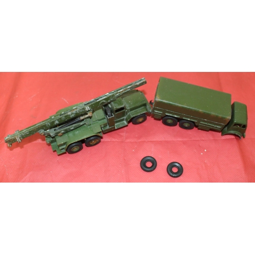 617 - 1950's Dinky Military Pair