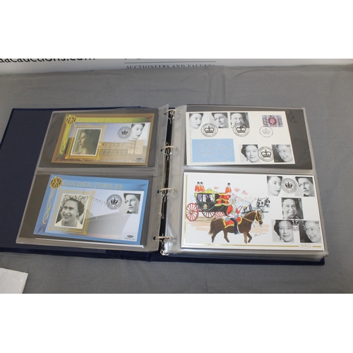 127 - The Queen Elizabeth 11 Special Double And Gold Jubilee 43 Covers and 3 Coin Covers