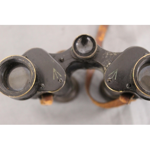 108 - Military Field Gear Binoculars Carl Zeiss London