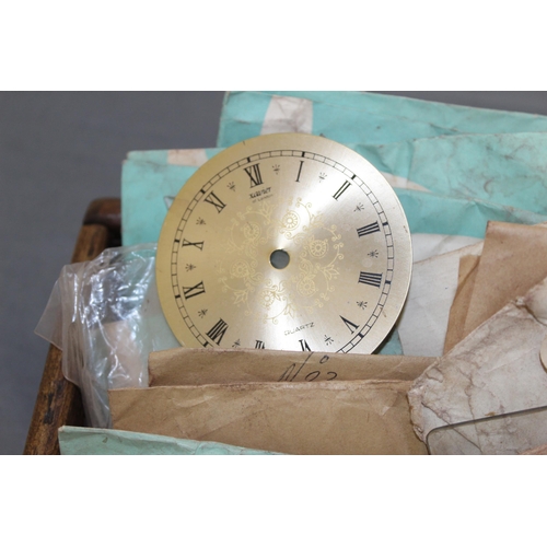 363 - Large Quantity Of Glass/Plastic Replacement Clock/Watch Faces Various Sizes & Conditions
Wooden Tray... 