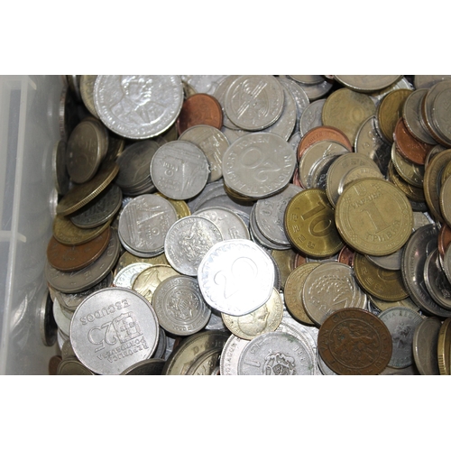 196 - 10kg Worldwide Coinage