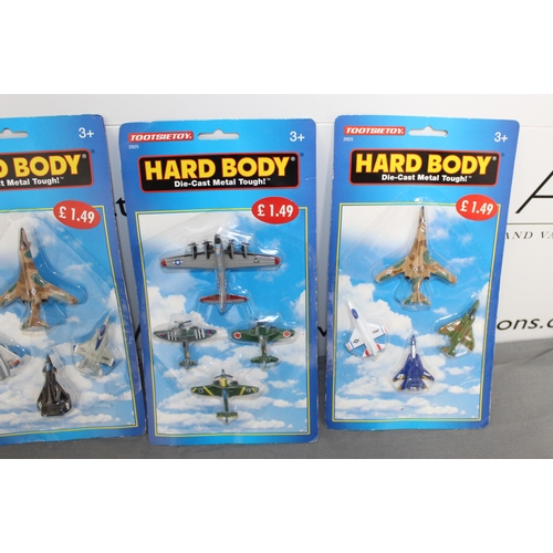 675 - Selection Of Hard Body Die Cast Metal Air Crafts(Unopened)