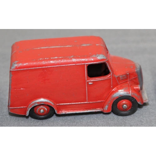 678 - Four Collectable Dinky Toy Vehicles