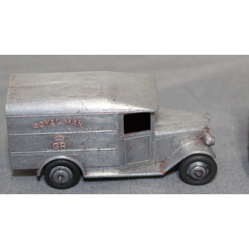 678 - Four Collectable Dinky Toy Vehicles