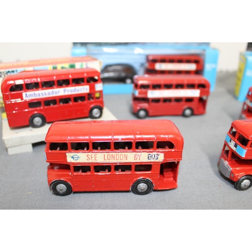 687 - Boxed And Unboxed Vintage Collectable Die Cast Buses ETC