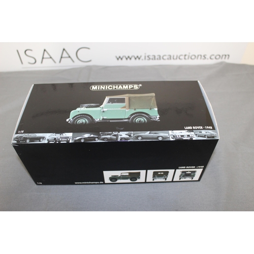 690 - Boxed 1948 SI Landrover Hue 166 Mini Champs 
With Modified Hinges