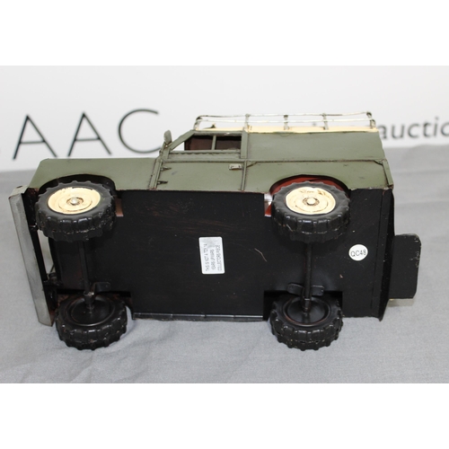 723 - Tin Plated Landrover Hardtop Safari Roof Boxed