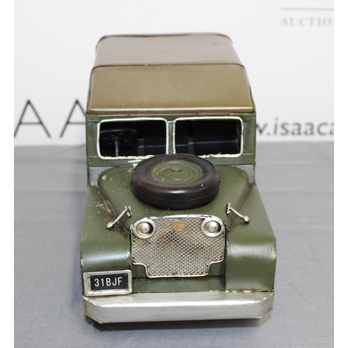 734 - Tin Plated Lesser And Pavey  Green Landrover Boxed
Length 27cm