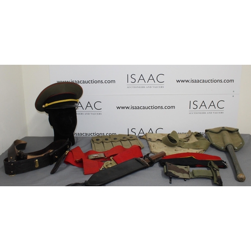 115 - Quantity Of Mixed Military Items