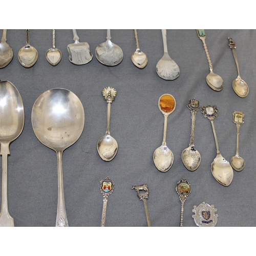 404 - Quantity Of Collectable Spoons Etc
All Proceeds Go To Charity