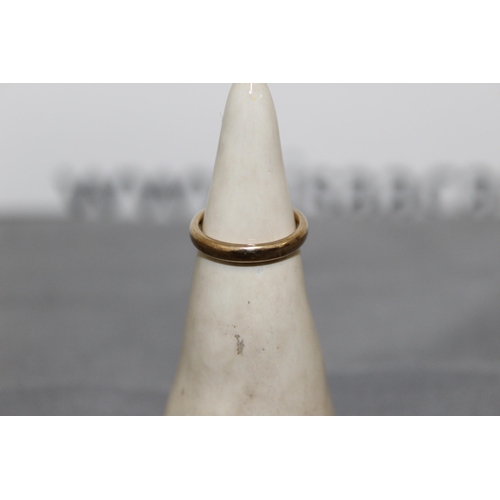 500 - Stamped 375 Gold Band Ring
Size-L
Weight-2.84g