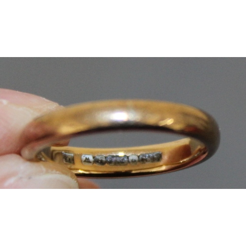 500 - Stamped 375 Gold Band Ring
Size-L
Weight-2.84g