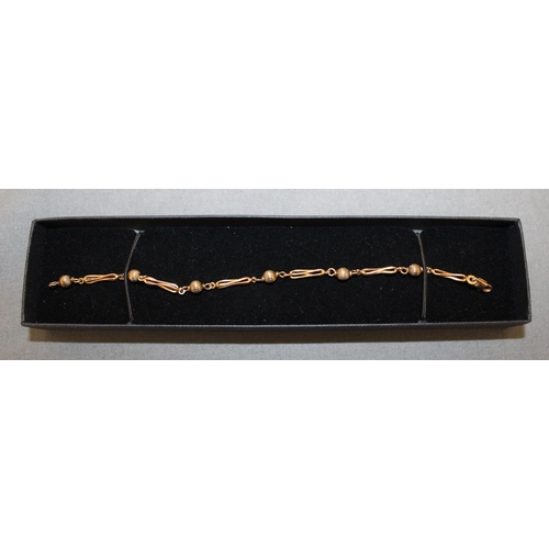 525 - Stamped 375 Gold Bracelet
Weight-5.12g
In A Box
All Proceeds Go To Charity