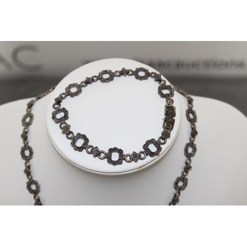 405 - Stamped 925 Silver Necklace & Bracelet 
In A Box
All Proceeds Go To Charity