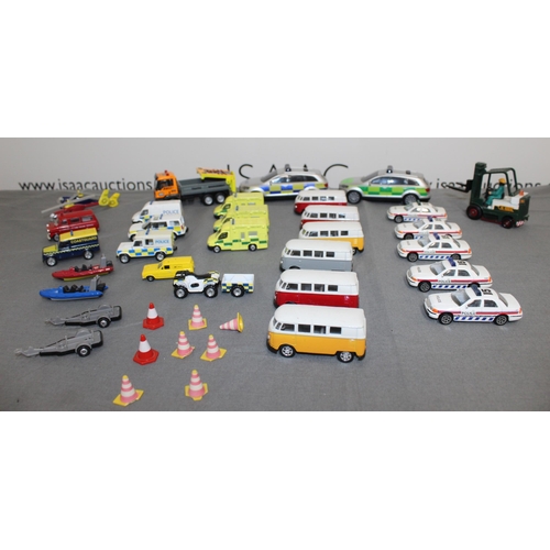 737 - A Collection Of Vehicles Including Gorgi Toys And Other
All Proceeds Go To Charity