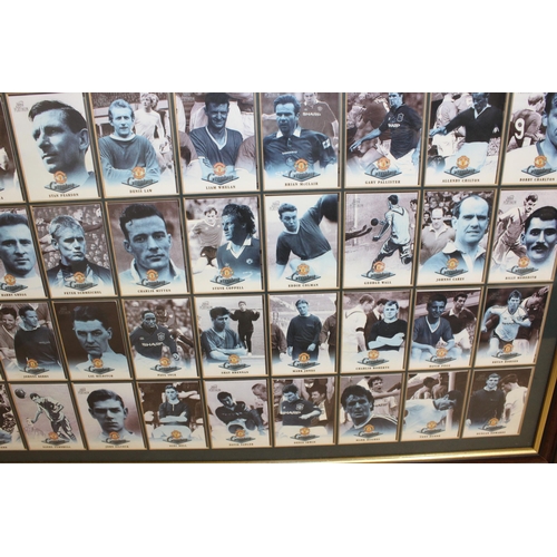 150 - Framed Full Collection Of 50 Futera Platinum 1999 Manchester United Trading Cards
81cm/58cm
Back Gla... 