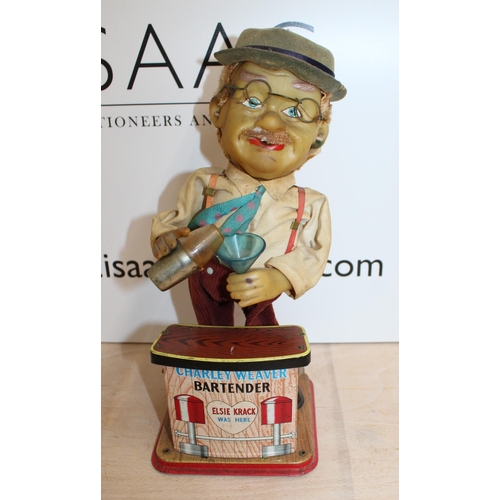 744 - Charley Weaver BarTender Vintage Toy Height-29cm