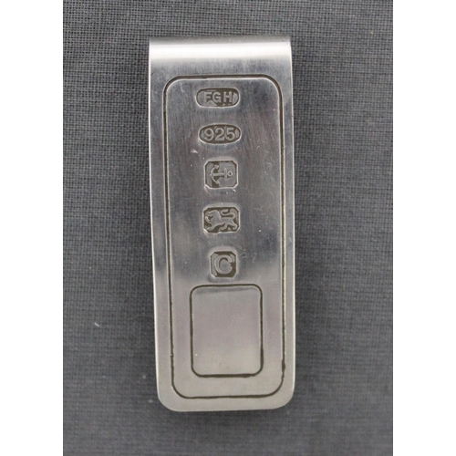 464 - Silver Hallmarked Money Clip