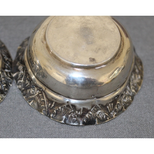 466 - Pair Of Silver Hallmarked Bon Bon Dishes
Diameter Of Top 5cm