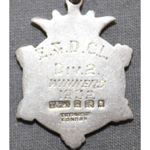 356 - Silver Hallmarked Division 2 Winners 1932 Fob