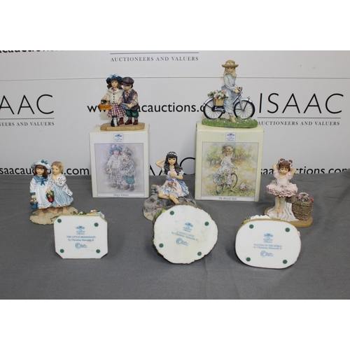 52 - A Quantity Of The Leonardo Collection Figurines Two Boxed 
Height Of Tallest 12.5cm
Collection Only