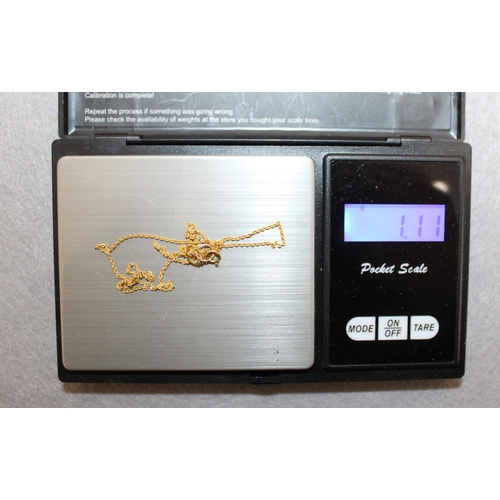 437 - Stamped 9kt Italy Gold Necklace In A Box
Total Weight-1.11g