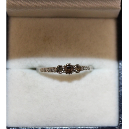 440 - Stamped 9CT & SIL Ring Size-R Total Weight-1.53g In A Box