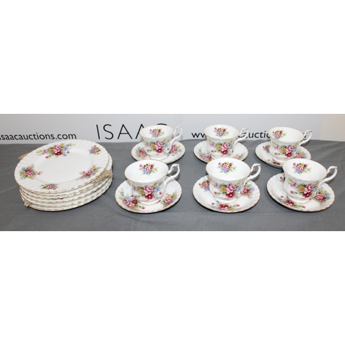 23 - The Royal Albert Chelsea Garden Collection Inc-
6 Tea Cups
6 Saucers 
6 Side plates 
COLLECTION ONLY