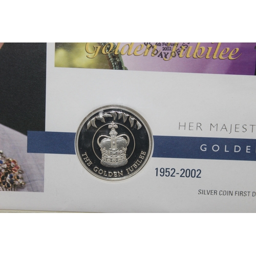 205 - Queen Elizabeth II  Silver Proof Coin Cover