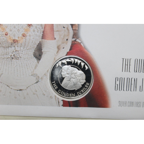 206 - Queen Elizabeth II  Silver Proof Coin Cover