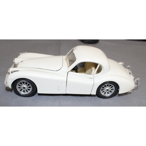 564 - Six Burago Collectable Vehicles 
Longest-24cm