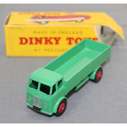 583 - Dinky 420 In Original Box Rare Green With Red Hubs