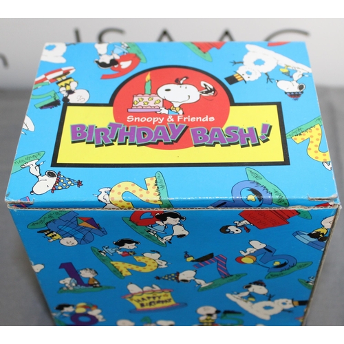 592 - Boxed Collectable World Studios Snoopy And Friends Birthday bash Figurine