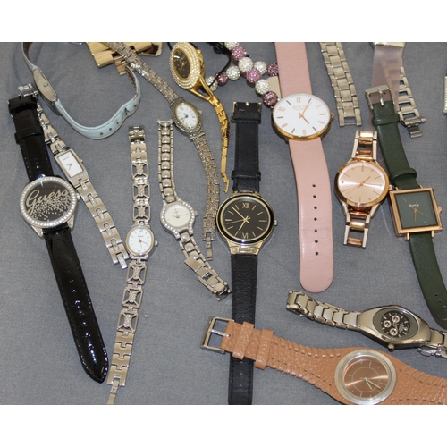 446 - A Quantity of Watches ( UNTESTED )
All Proceeds Go To Charity