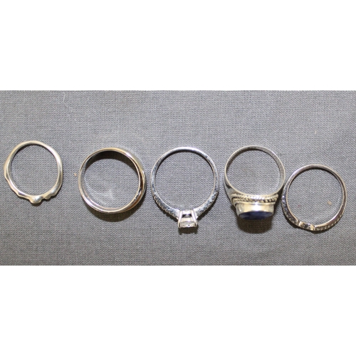 399 - 5 X 925 Silver Rings
Sizes N   P   Q   O   K
All Proceeds Go To Charity