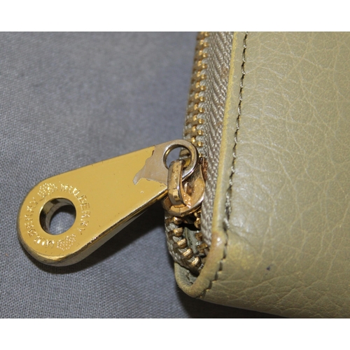 5 - Original Olive Green Mulberry Purse
Used Condition
All Proceeds Go To Charity