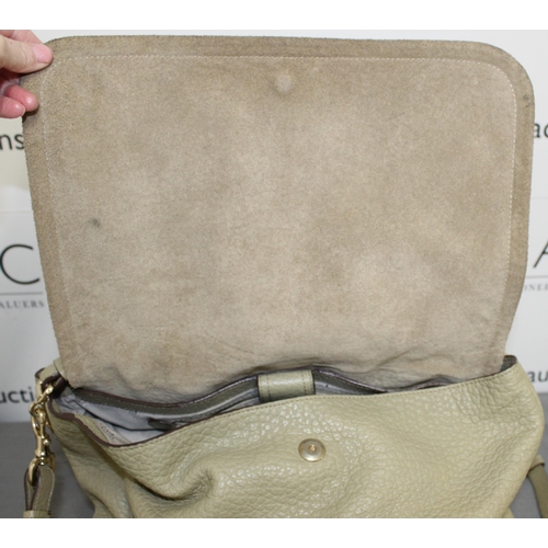 6 - Original Olive Green Evelina Satchel Mulberry Bag
Used Condition But Clean
All Proceeds Go To Charit... 