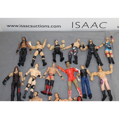 597 - Collection Of 15 Vintage WWE Figurines