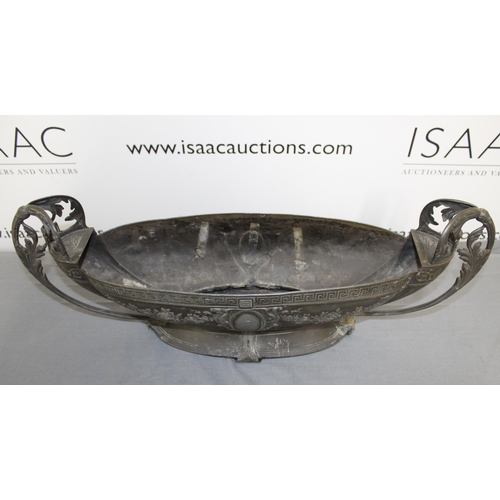 90 - Pewter WMF Centerpiece Fruit Dish, Flower Basket Germany, Early 20th Century
Length 60cm
Height 22cm