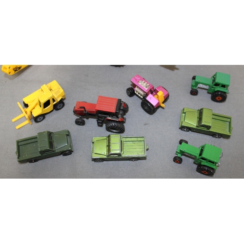 600 - Collection Of Tractors Etc Inc-
Furth
Matchbox
Corgi Juniors
Etc