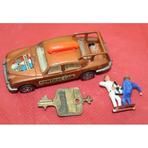 465 - Corgi Rockets Jaguar Pace Car Inc Figures & Key