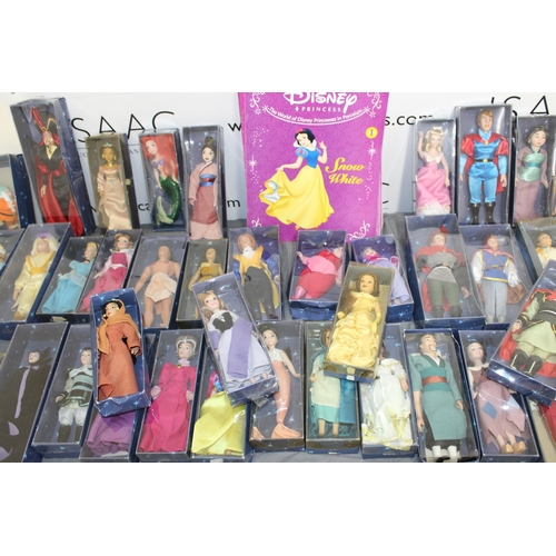 471 - Full Set Of 49 Of De Agostini Porcelain Collectable Disney Princess Characters Boxed
With Magazines