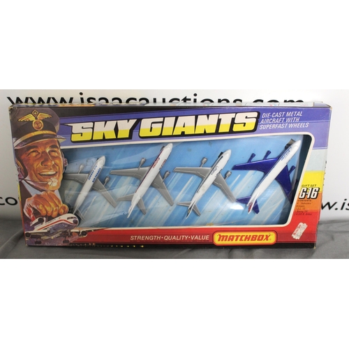 473 - MATCHBOX SKY GIANTS G-16 Gift Set BOXED