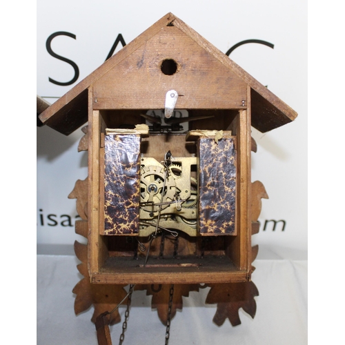 129 - 3 Cuckoo Clocks All Untested
Various Conditions
Tallest 33cm
COLLECTION ONLY