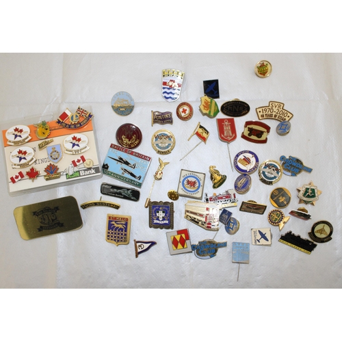 65 - A Quantity Of Collectable Badges